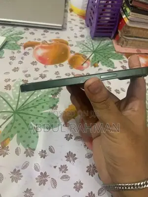 Apple iPhone 13 (Used)