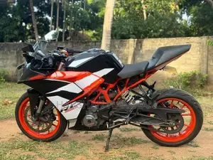 KTM RC 390 2020