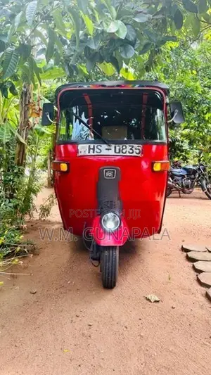 Bajaj RE 2003