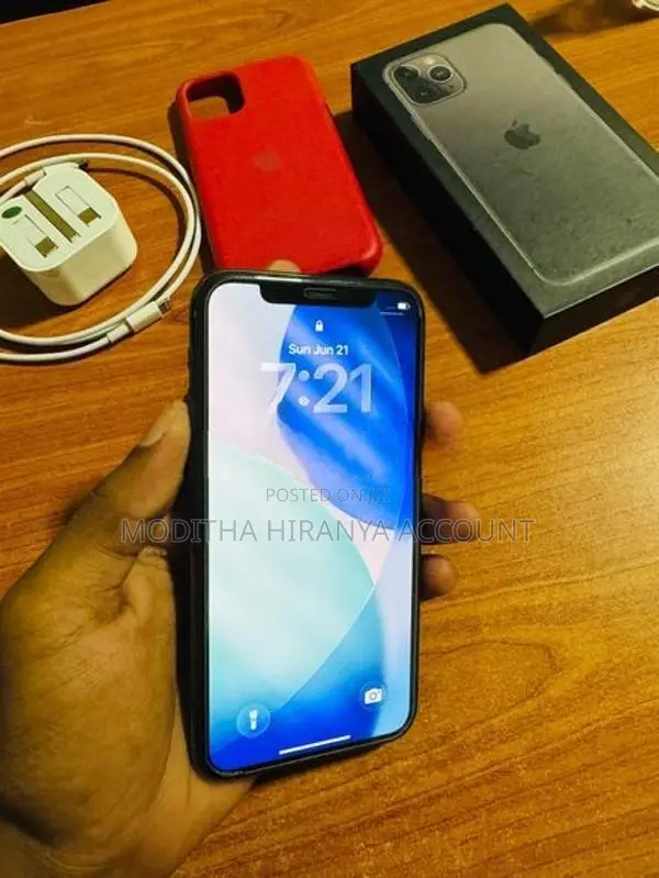 Apple iPhone 11 Pro (Used)