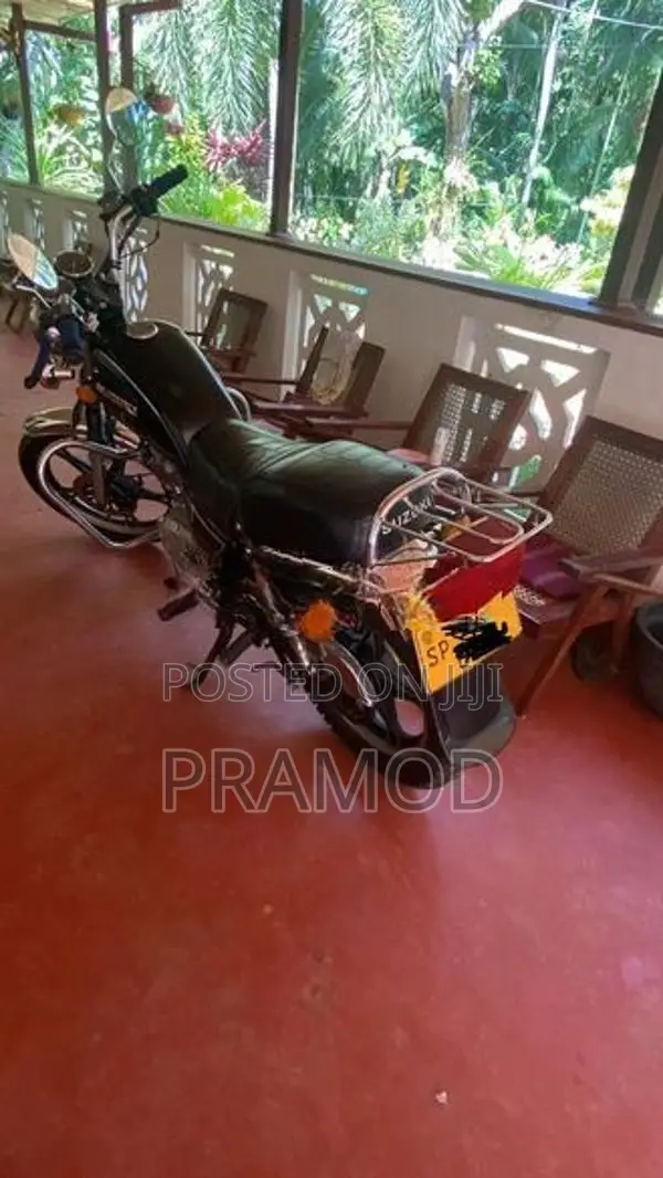 Suzuki GN 125 2006