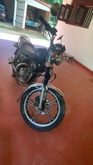 Suzuki GN 125 2006