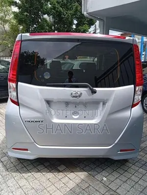 Toyota Roomy X 2024