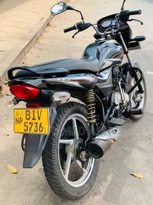 Bajaj Platina 100 2020