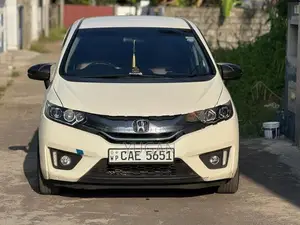 Honda Fit GP5 L Grade 2014
