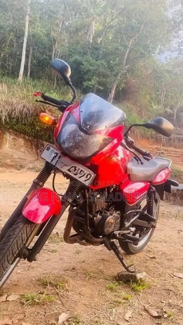 Bajaj Pulsar 180 2006