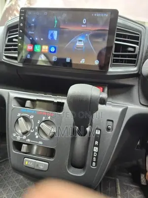 Daihatsu Mira ES 2025