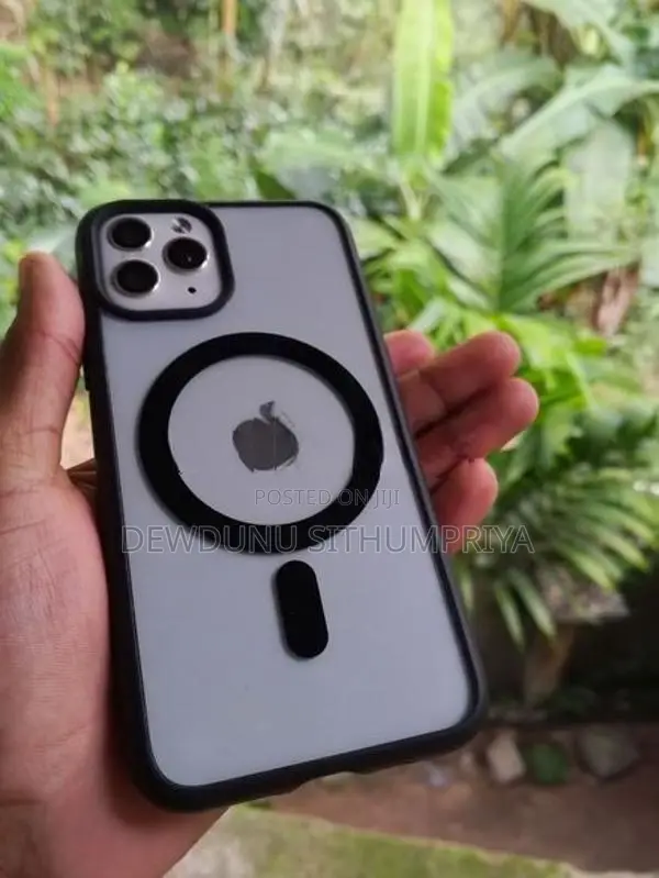Apple iPhone X (Used)