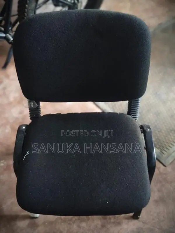 Student Chairs