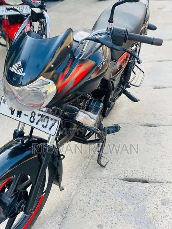 Bajaj Discover 2010
