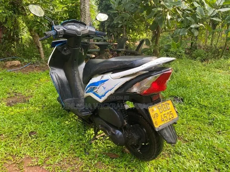 Honda Dio 2018