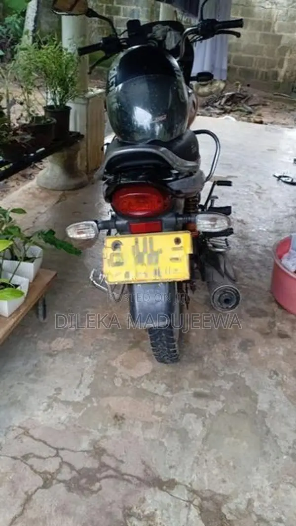 Bajaj Platina 2008