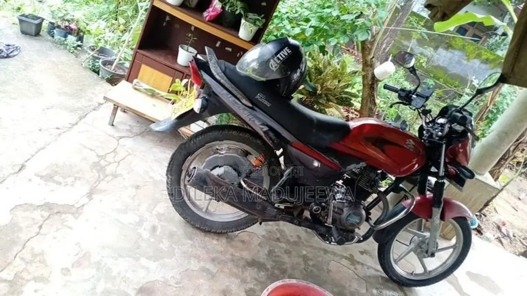 Bajaj Platina 2008