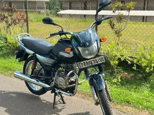 Bajaj CT100 2010
