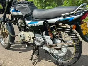 Bajaj CT100 2010