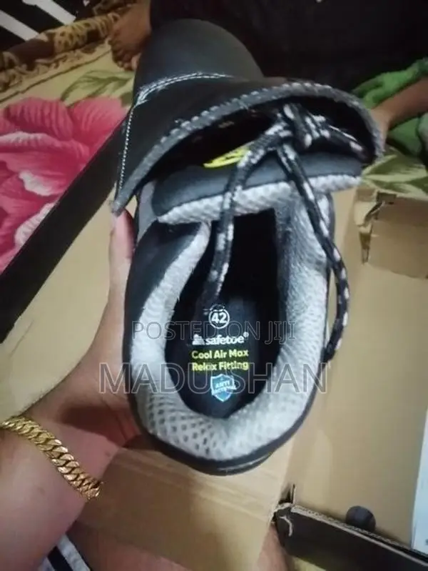 Safety Shoes
