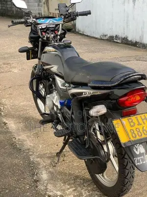 Bajaj Platina 100 2019
