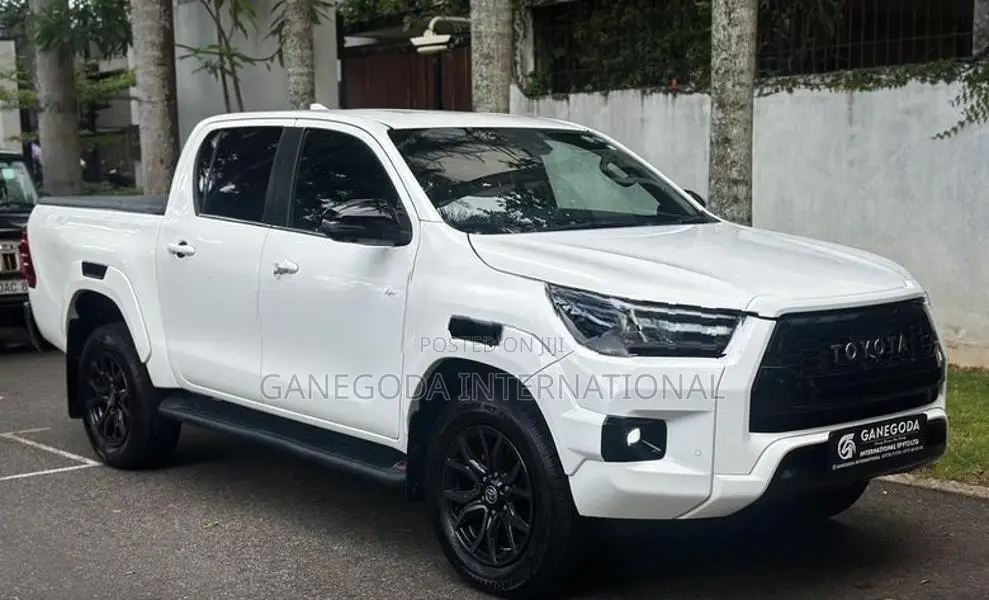 Toyota Hilux Z-GR Sport 2023