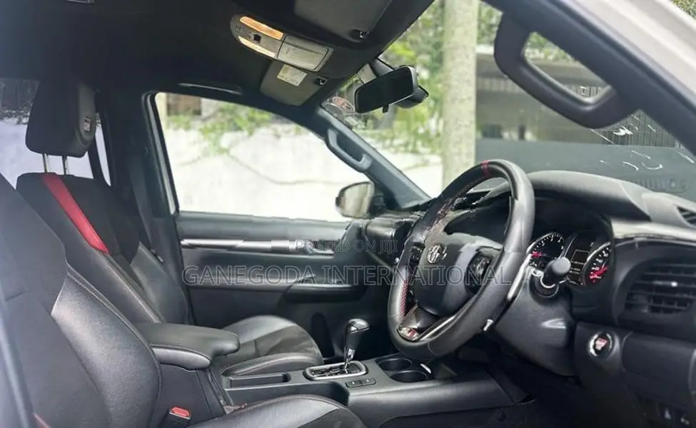 Toyota Hilux Z-GR Sport 2023