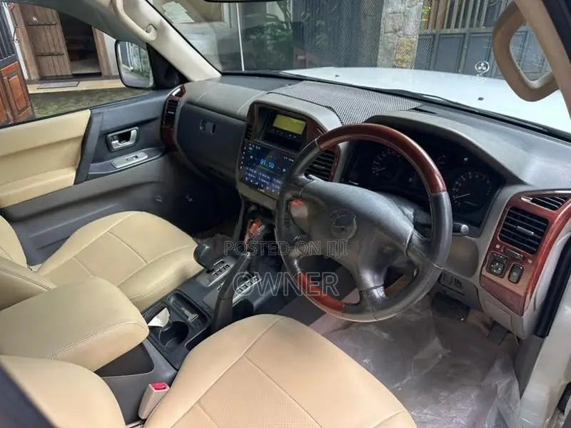 Mitsubishi Montero V6 2006