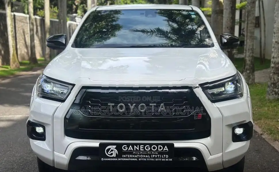 Toyota Hilux Z-GR Sport 2023