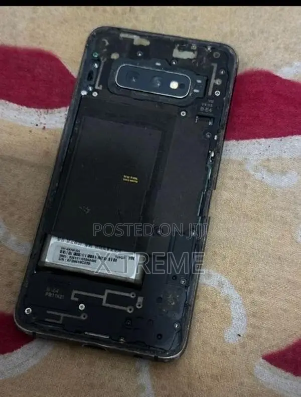 Samsung Galaxy S10e (Used)