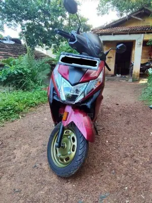 Honda Dio 110cc DLX 2025