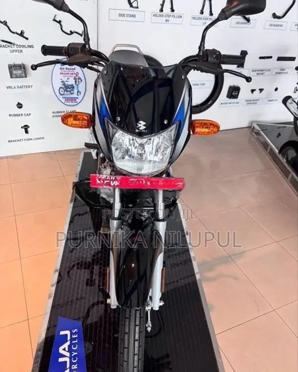 Bajaj CT100 2026