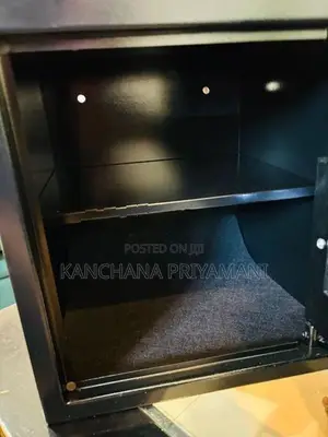 Safe Box (Lockers)