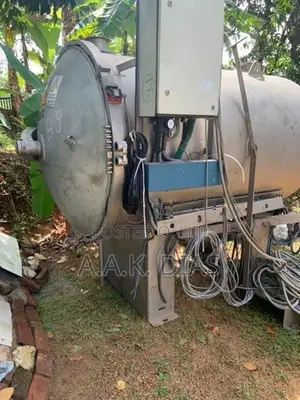 Retort machine