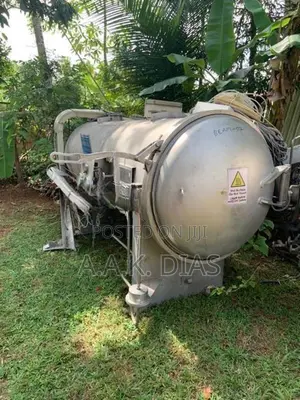 Retort machine