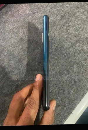 Vivo Y17 8GB 256GB (Used)