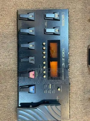 BOSS GT-100