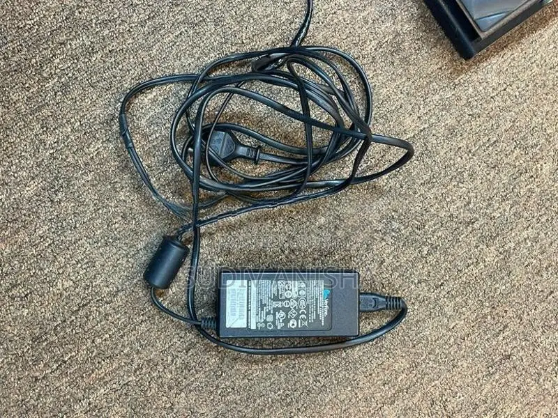 BOSS GT-100