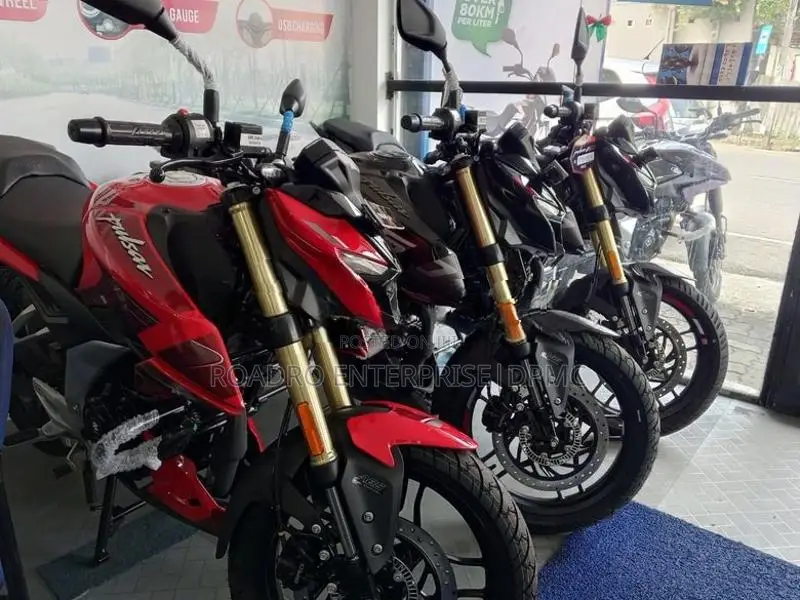 Bajaj Pulsar N160 Premium 2026
