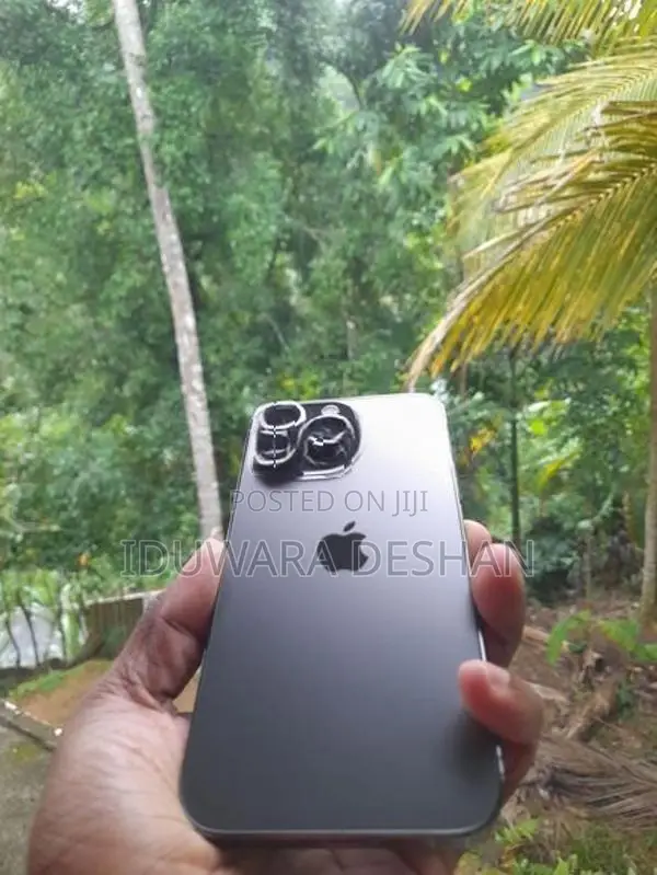 Apple iPhone 13 Pro (Used)