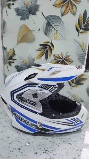 Sakka Helmet