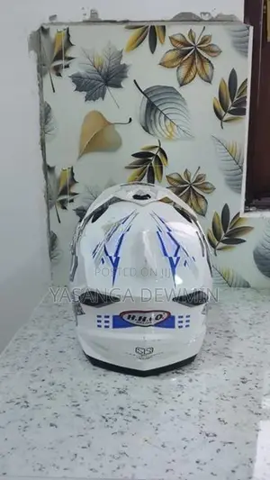 Sakka Helmet