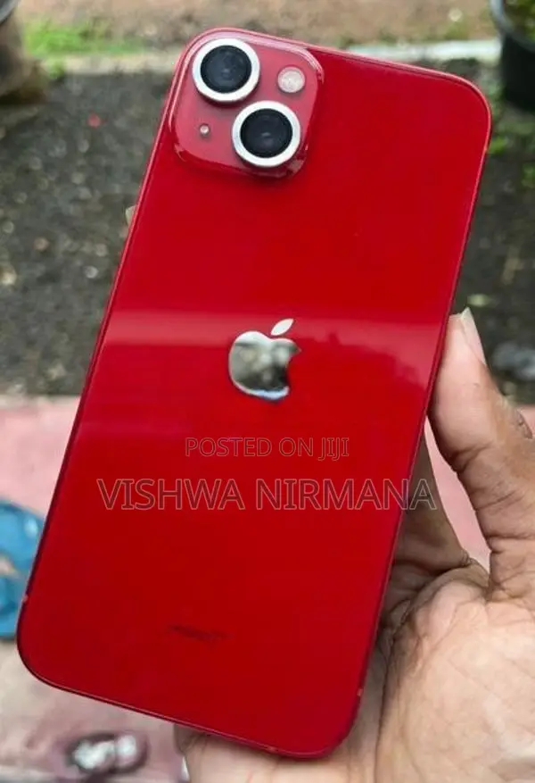 Apple iPhone 13 (Used)