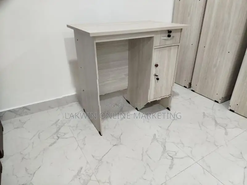 American Ash Writing Table