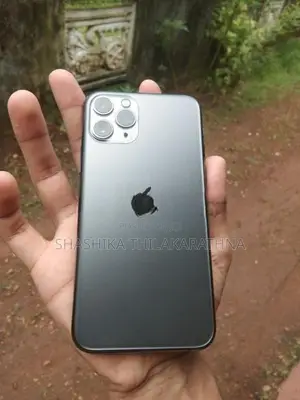 Apple iPhone 11 Pro 256gb (Used)
