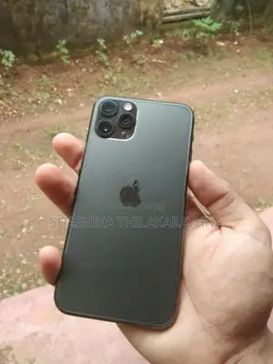 Apple iPhone 11 Pro 256gb (Used)