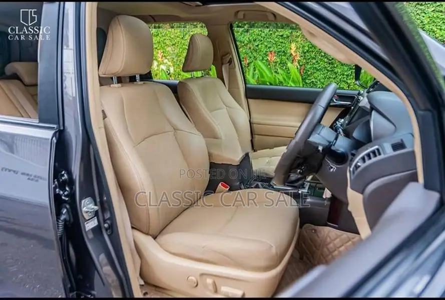 Toyota Land Cruiser TX 2015