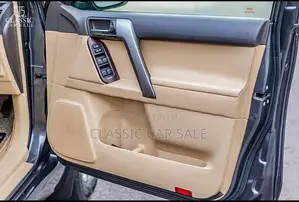 Toyota Land Cruiser TX 2015