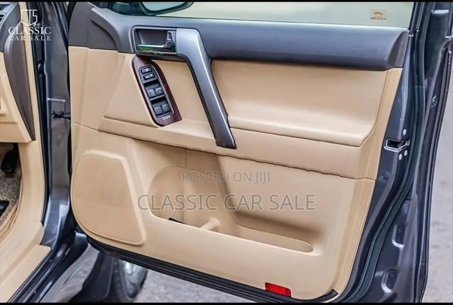 Toyota Land Cruiser TX 2015