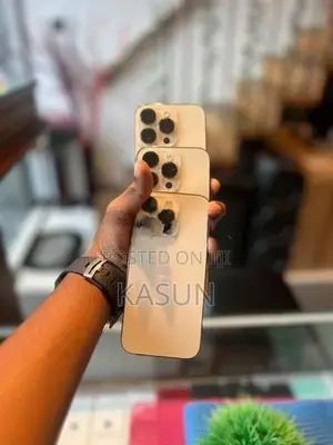 Apple iPhone 14 Pro 256GB (Used)