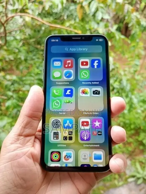 Apple iPhone X 256GB (Used)