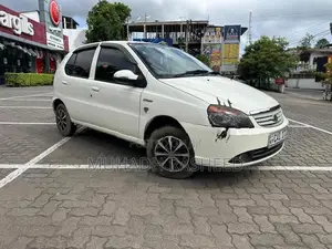 Tata Indica 2015