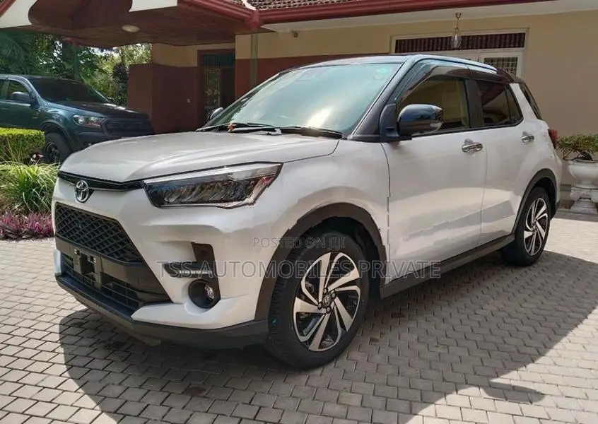 Toyota Raize Z 360° Apple CarPlay 2023