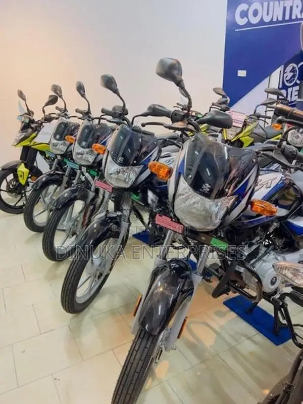Bajaj CT100 2026
